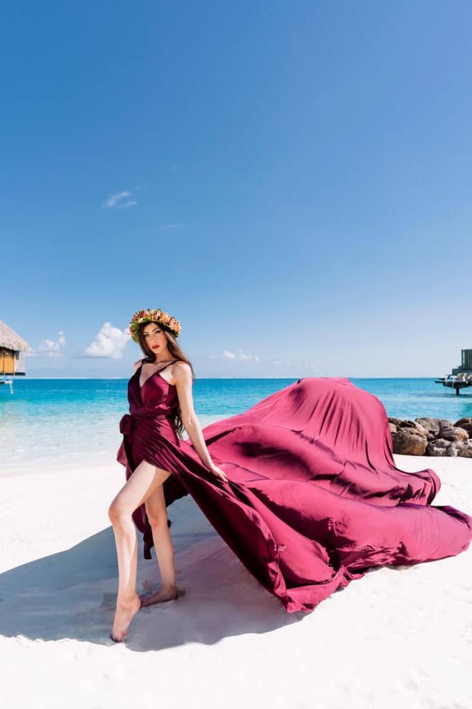 Bora Bora Photographer - Photoshoot with maxi flying dress - Purple Dress