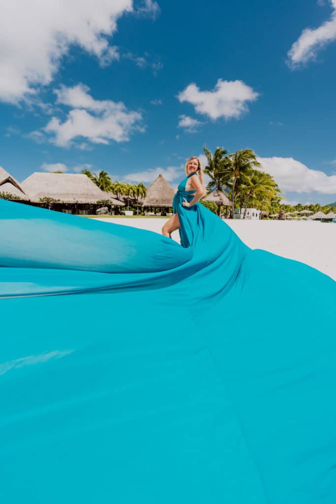 Bora Bora Photographer - Photoshoot with maxi flying dress - Blue Dress