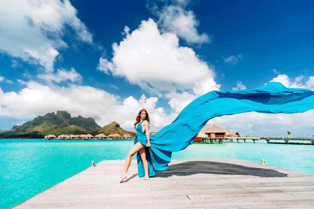 Bora Bora Photographer - Photoshoot with maxi flying dress - Blue Dress