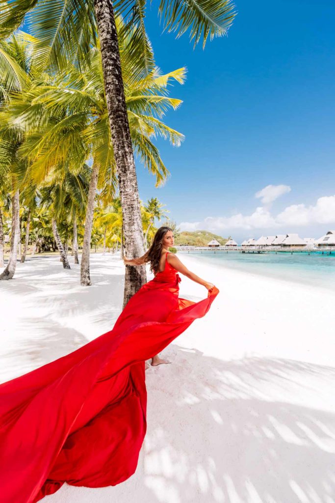 Bora Bora Photographer - Photoshoot with maxi flying dress - Red Dress