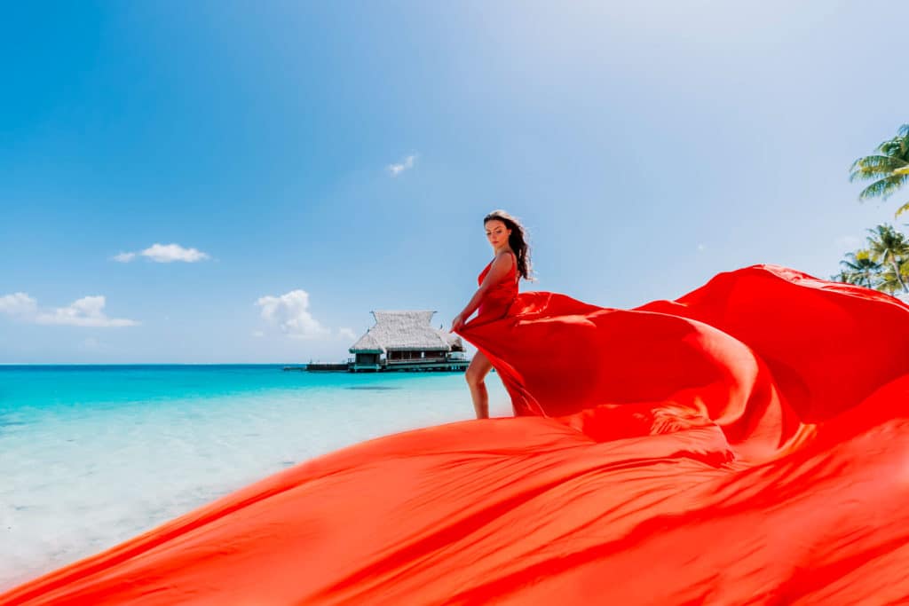 Bora Bora Photographer - Photoshoot with maxi flying dress - Red Dress
