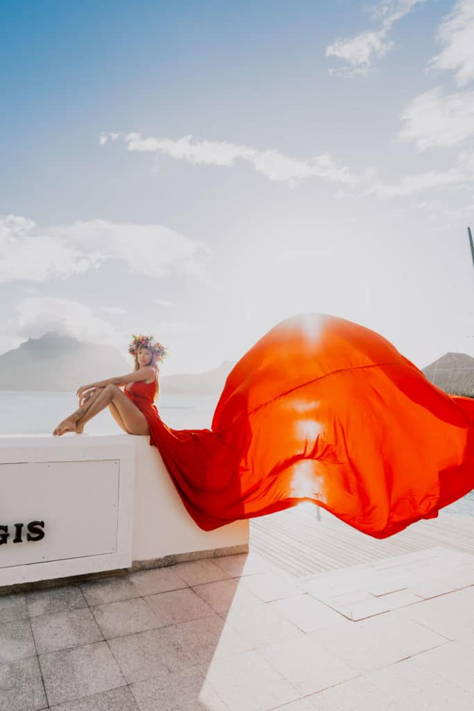 Bora Bora Photographer - Photoshoot with maxi flying dress - Red Dress