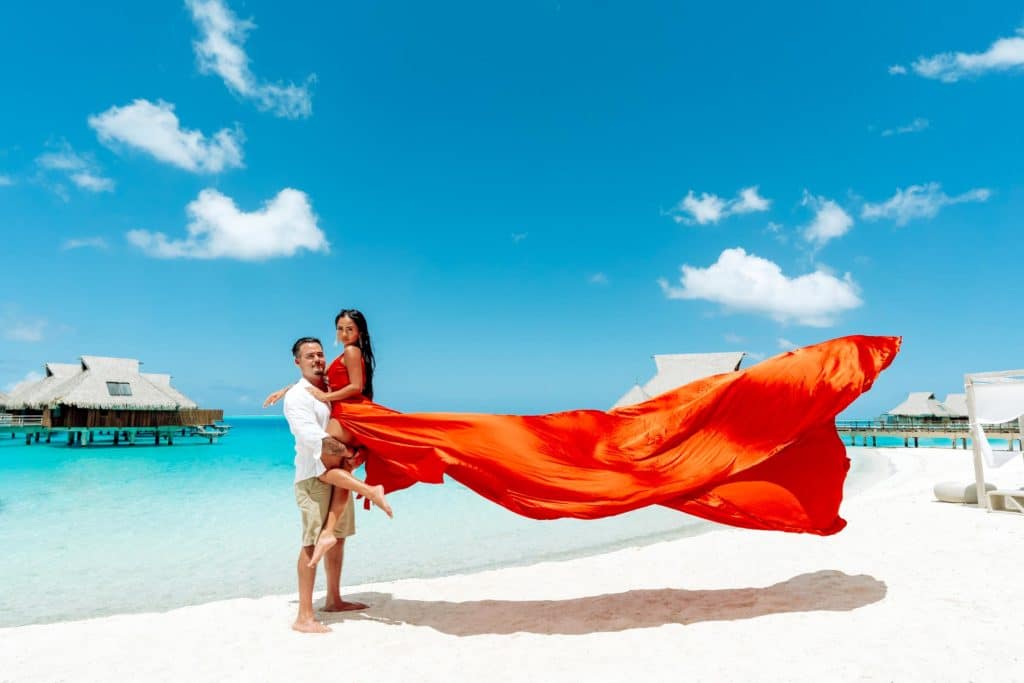 Bora Bora Photographer - Photoshoot with maxi flying dress - Red Dress